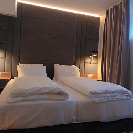 O&O Hotel Oberursel Zentrum Buitenkant foto