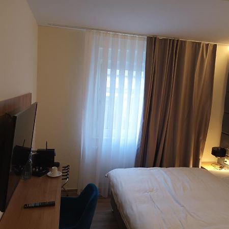 O&O Hotel Oberursel Zentrum Buitenkant foto
